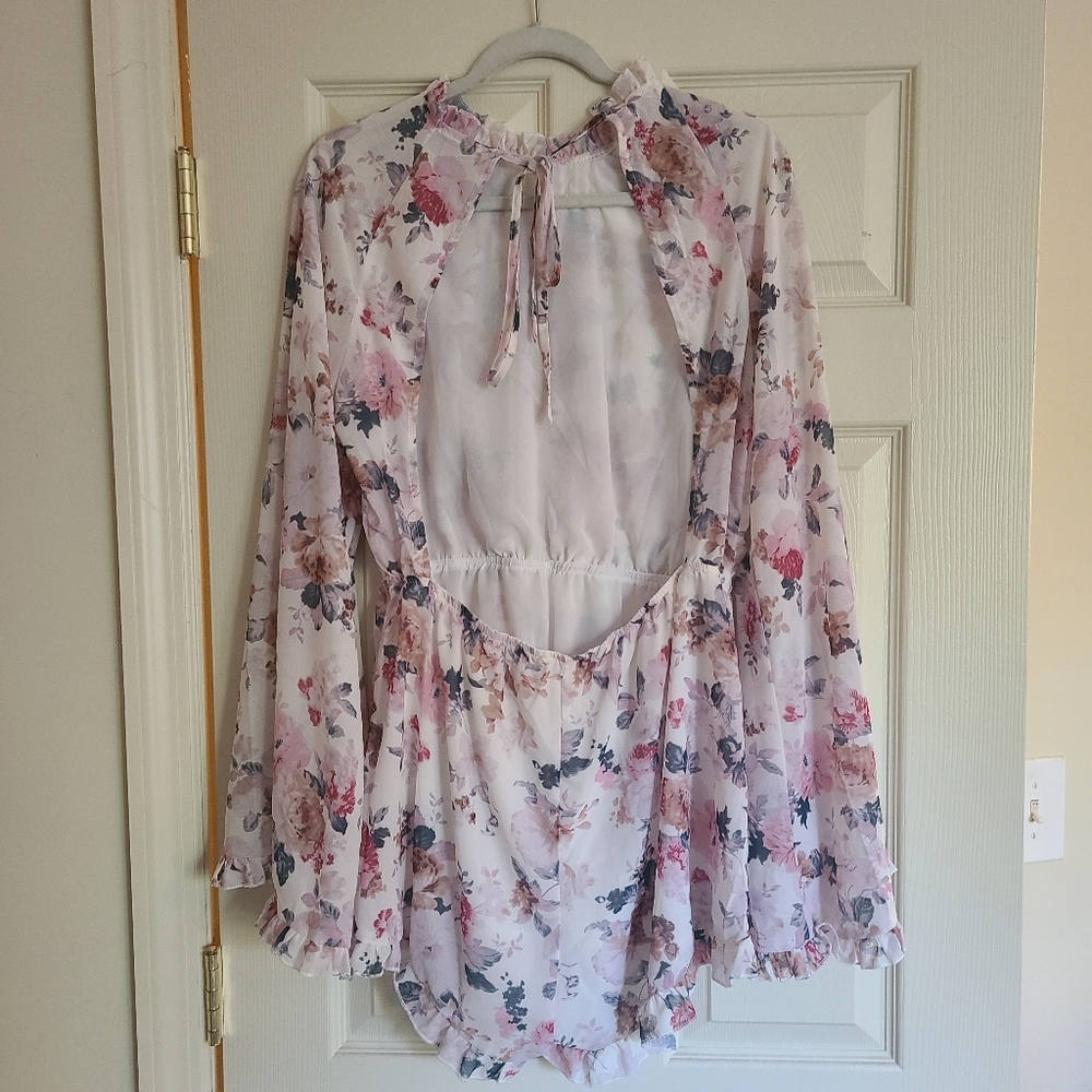 Floral romper - Picture 5 of 6